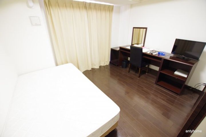 ル・パルトネール梅田北の居間