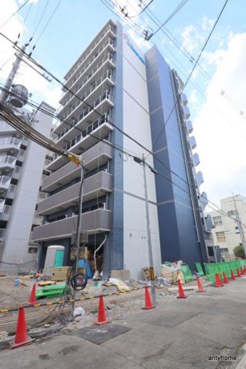 プレサンスOSAKA西中島リエゾンの外観