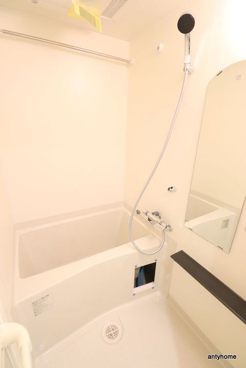 プレサンスOSAKA西中島リエゾンの風呂