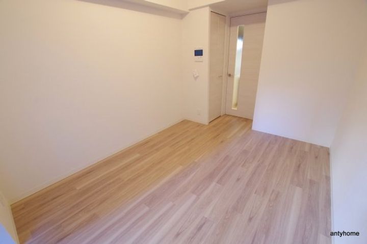 大阪府大阪市北区天神西町(マンション)の賃貸物件の居間