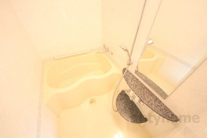 コンソラーレ同心の風呂