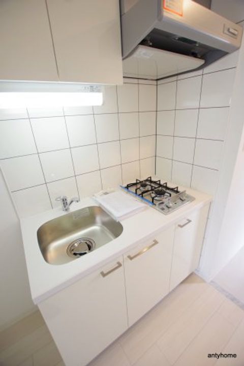 大阪府大阪市福島区海老江8丁目(マンション)の賃貸物件のキッチン