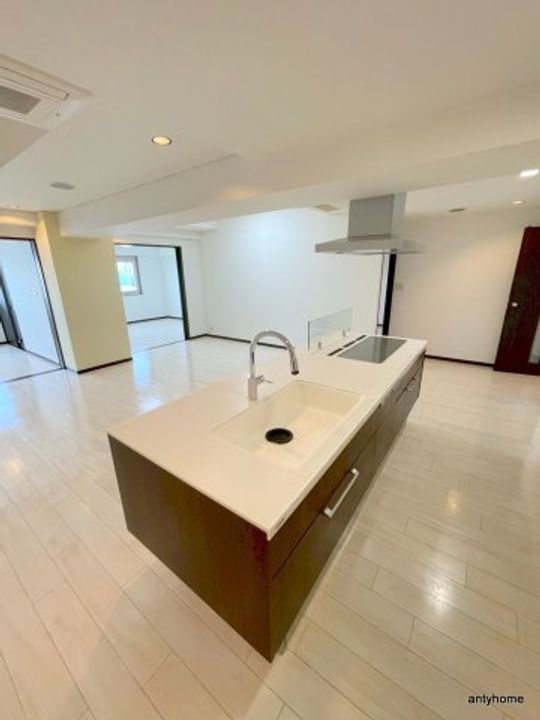 大阪府大阪市淀川区十三東1丁目(マンション)の賃貸物件のキッチン