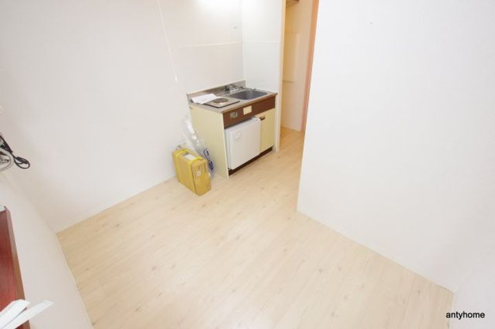 大阪府大阪市北区菅栄町(マンション)の賃貸物件の居間