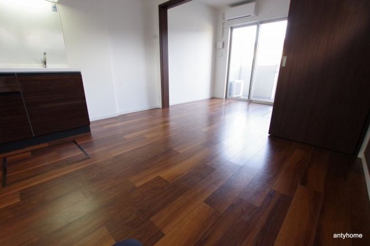 大阪府大阪市淀川区三国本町3丁目(マンション)の賃貸物件の居間