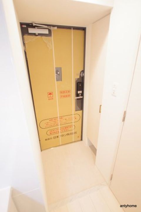 大阪府大阪市阿倍野区天王寺町北2丁目(マンション)の賃貸物件の玄関