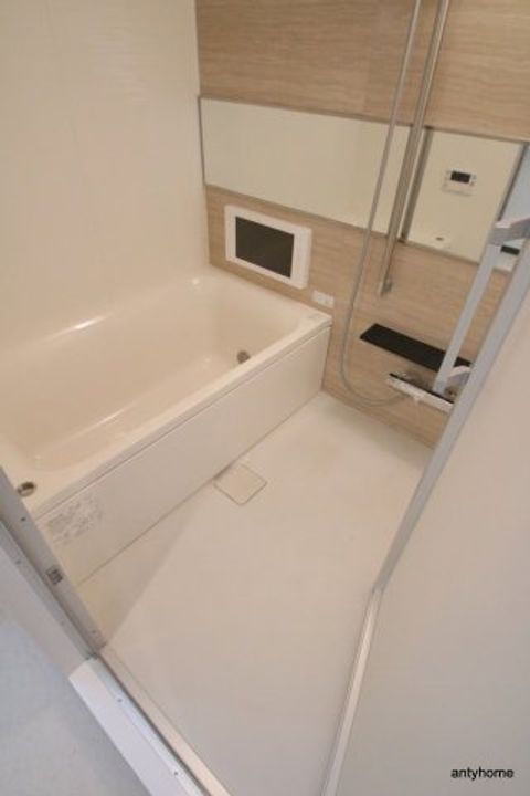 プレジオ江坂2の風呂