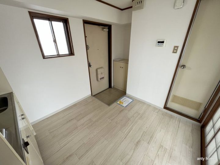 大阪府大阪市淀川区新高2丁目(マンション)の賃貸物件の居間