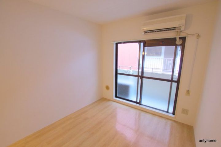 大阪府大阪市北区本庄東2丁目(マンション)の賃貸物件の寝室