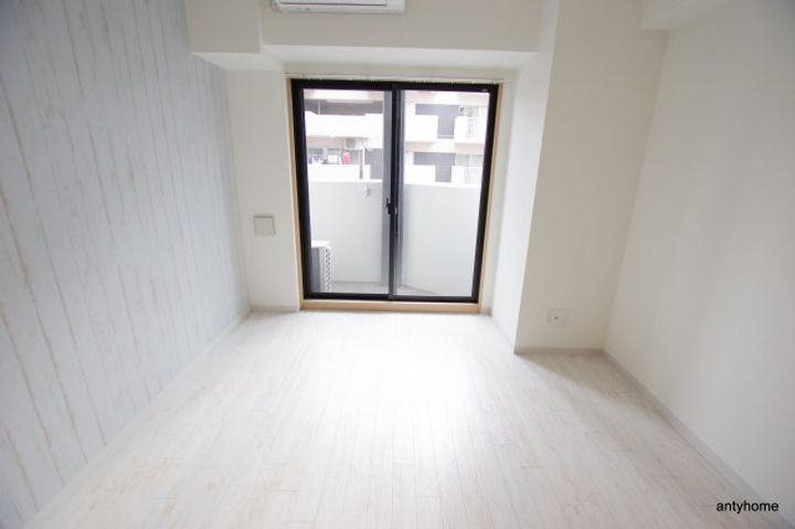 大阪府大阪市淀川区木川東3丁目(マンション)の賃貸物件の居間