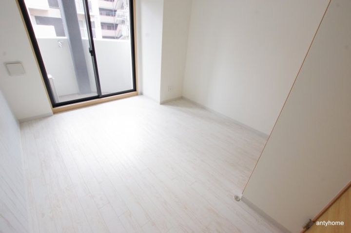 大阪府大阪市淀川区木川東3丁目(マンション)の賃貸物件の居間