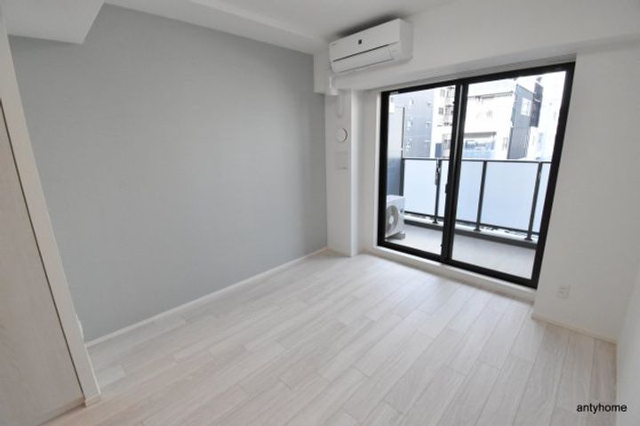 大阪府大阪市中央区和泉町1丁目(マンション)の賃貸物件の寝室
