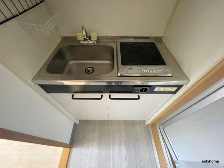 大阪府吹田市泉町2丁目(マンション)の賃貸物件のキッチン