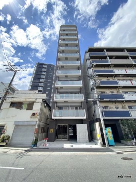 BROAD 新うめきたRESIDENCEの外観