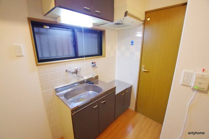 フローラルステージ同心町のキッチン