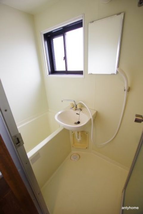 サンコーポウエノの風呂