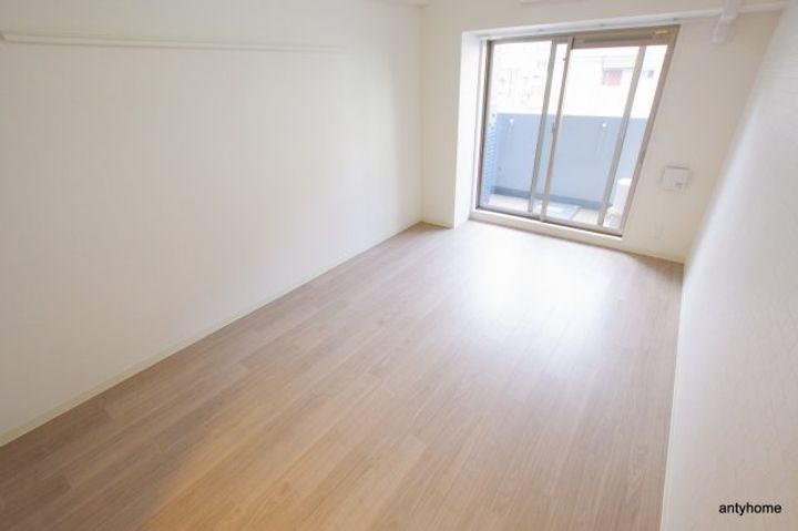 PHOENIX新大阪の寝室