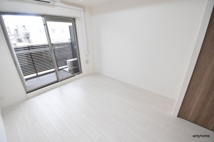 大阪府大阪市淀川区木川西2丁目(マンション)の賃貸物件の居間