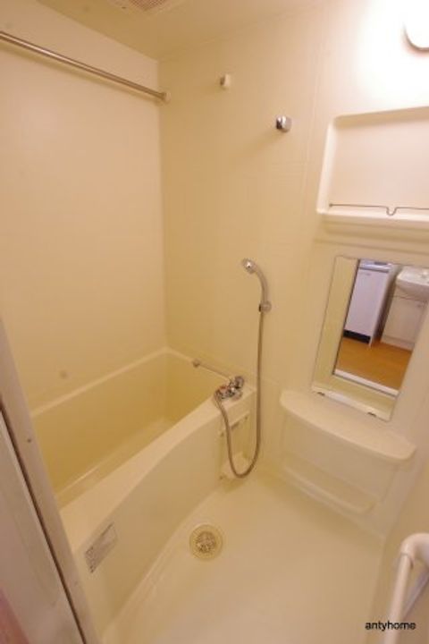 エステムコート新大阪6エキスプレイスの風呂