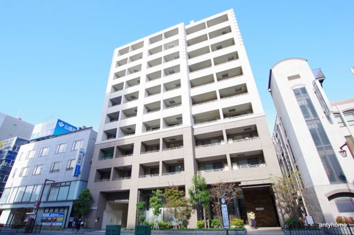アパートメンツ江坂の外観