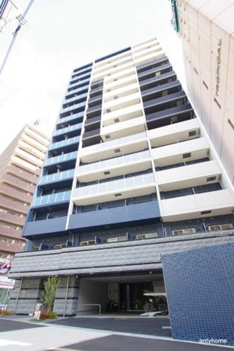 プレサンス OSAKA DOMECITY クロスティの外観