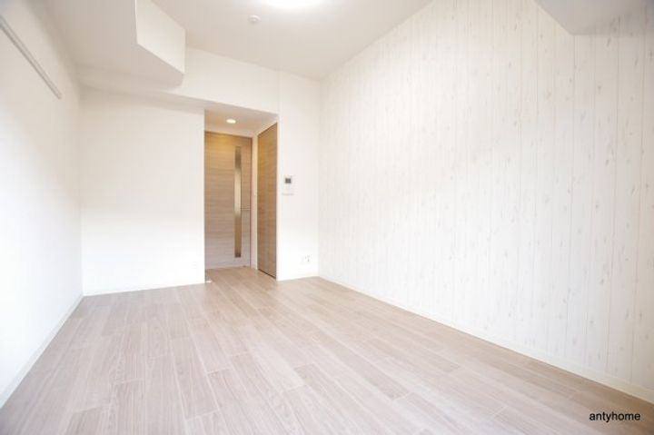 プレサンス OSAKA DOMECITY クロスティの居間