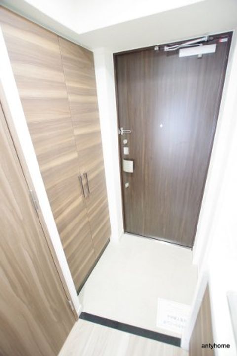 ディームス江坂の玄関