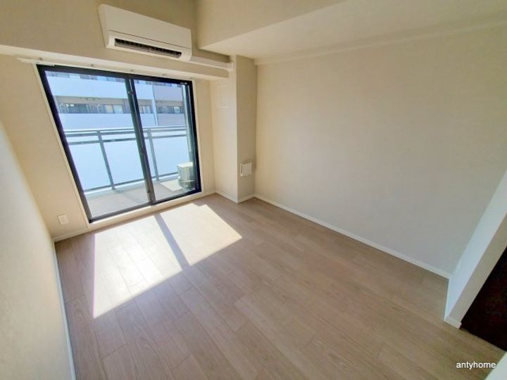 S-RESIDENCE福島Alovitaの居間