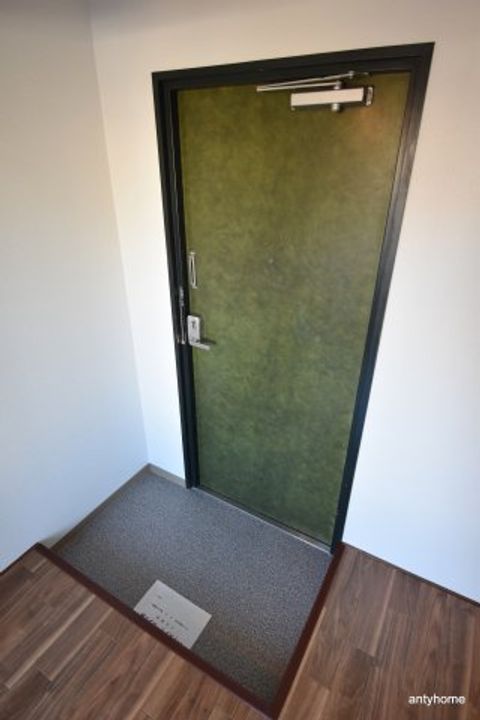 大阪府大阪市淀川区塚本3丁目(マンション)の賃貸物件の玄関