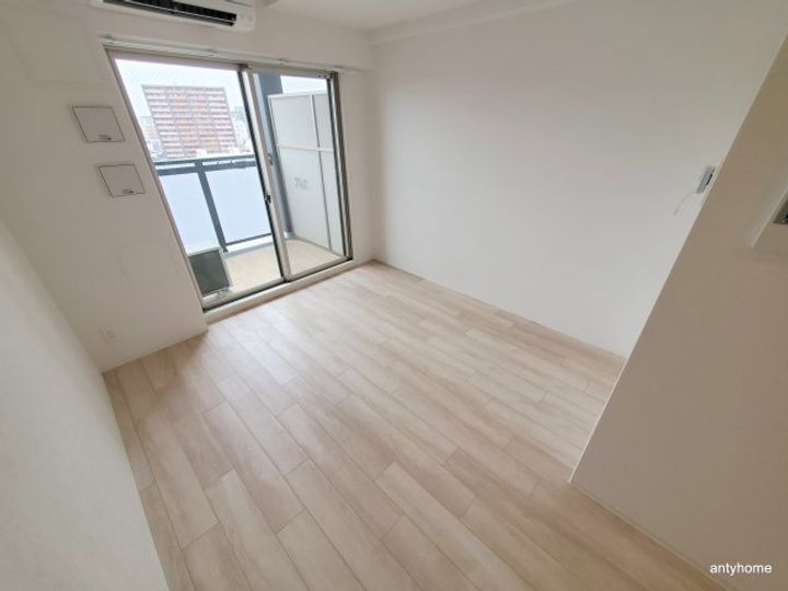 エスリードレジデンス大阪難波の居間