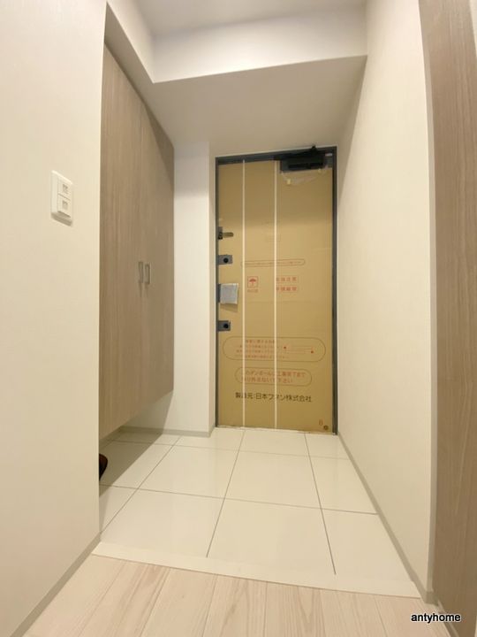 大阪府大阪市北区西天満4丁目(マンション)の賃貸物件の玄関