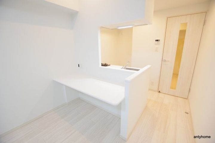 大阪府大阪市北区同心2丁目(マンション)の賃貸物件のキッチン