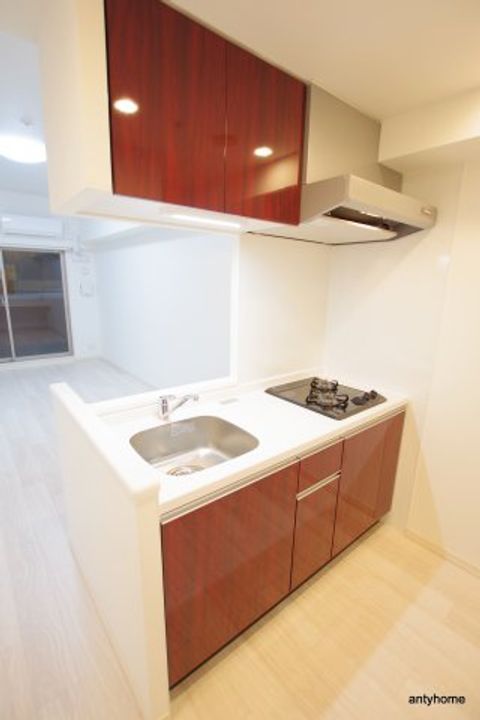 大阪府大阪市北区同心2丁目(マンション)の賃貸物件のキッチン