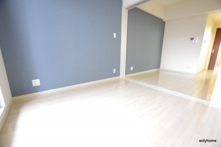 大阪府大阪市淀川区木川東4丁目(マンション)の賃貸物件の居間