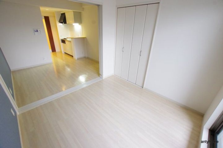 大阪府大阪市淀川区木川東4丁目(マンション)の賃貸物件の居間