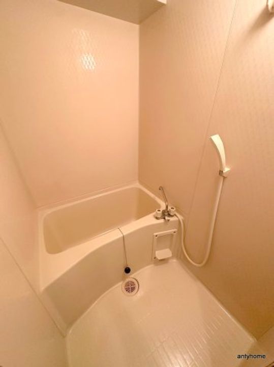 大阪謄写館ビルの風呂