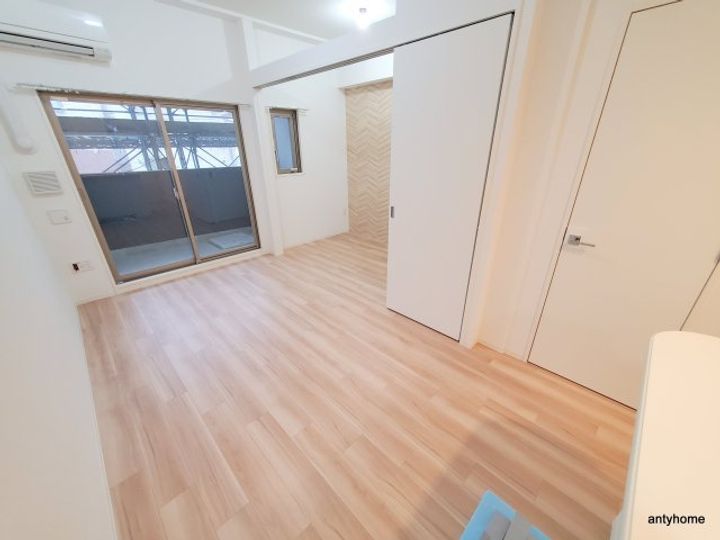 大阪府大阪市北区本庄西2丁目(マンション)の賃貸物件の居間