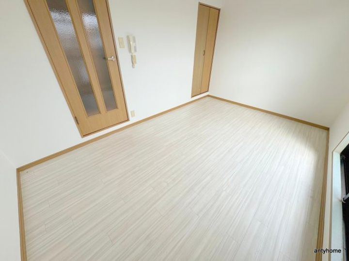 大阪府吹田市泉町2丁目(マンション)の賃貸物件の寝室