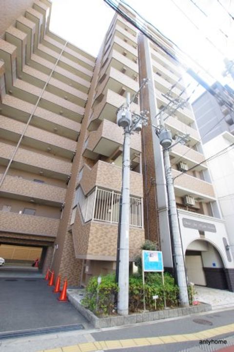 CITY SPIRE十三東の外観