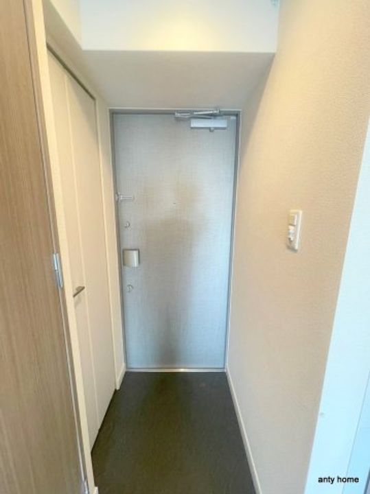 大阪府大阪市東淀川区菅原1丁目(マンション)の賃貸物件の玄関