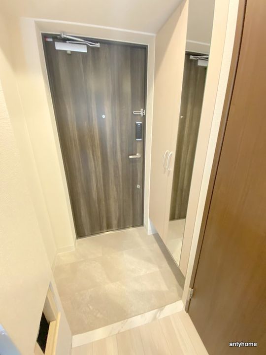 エスリードレジデンス梅田マークスの玄関