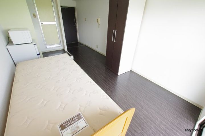 メゾンサクラ12の居間