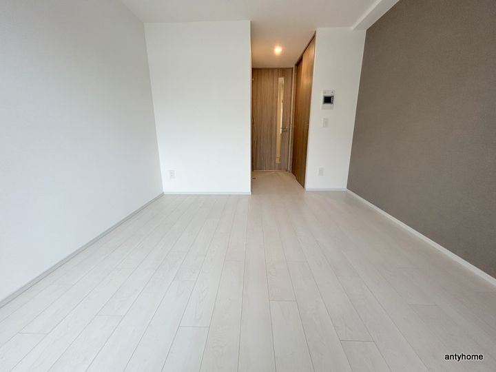 大阪府吹田市垂水町3丁目(マンション)の賃貸物件の居間