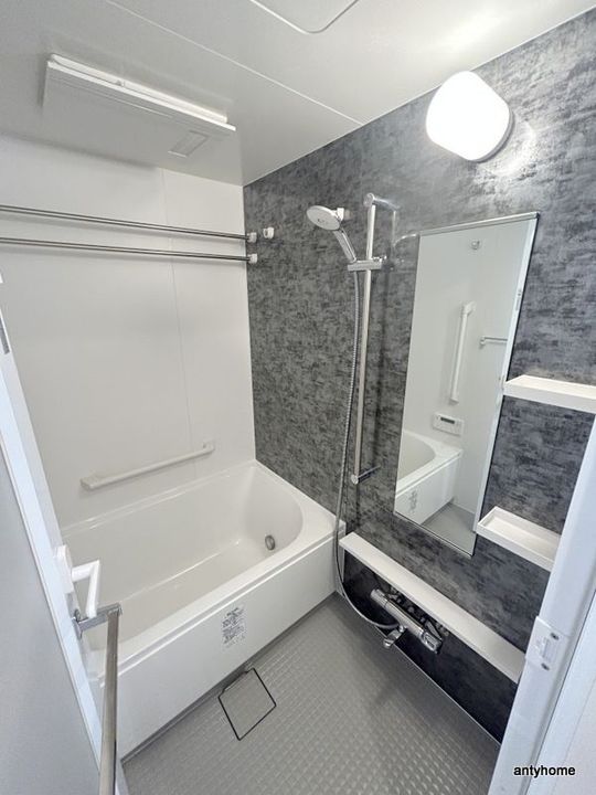 大阪府吹田市垂水町3丁目(マンション)の賃貸物件の風呂