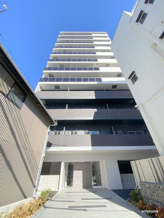 プレサンスNEO九条ディアシスの外観