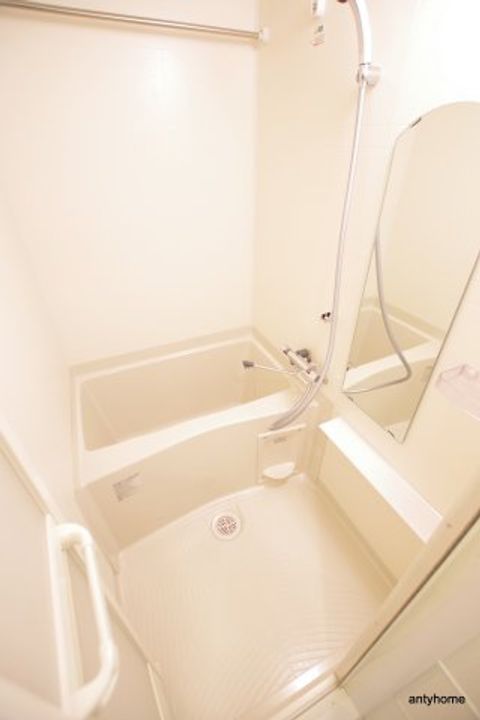 プレサンス淡路駅前の風呂