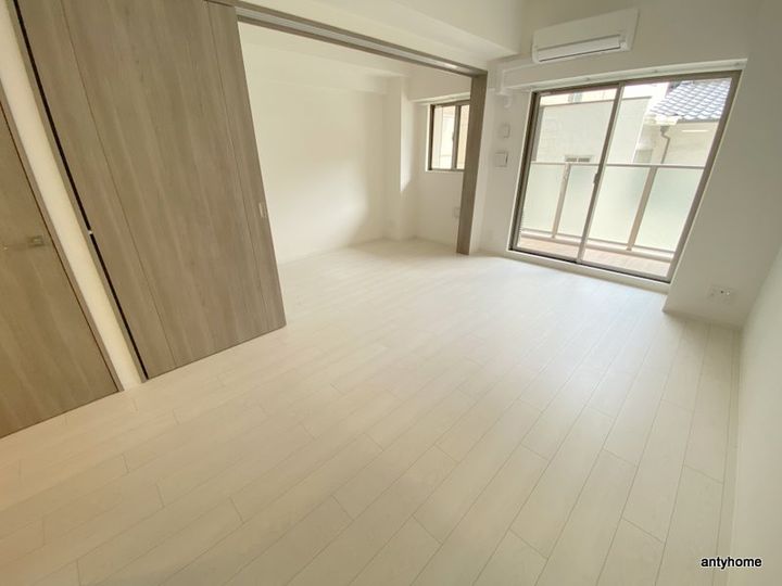 リヴェント福島野田の居間