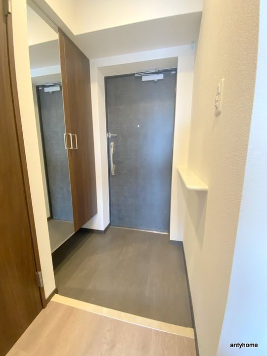 スプランディッドVIIの玄関