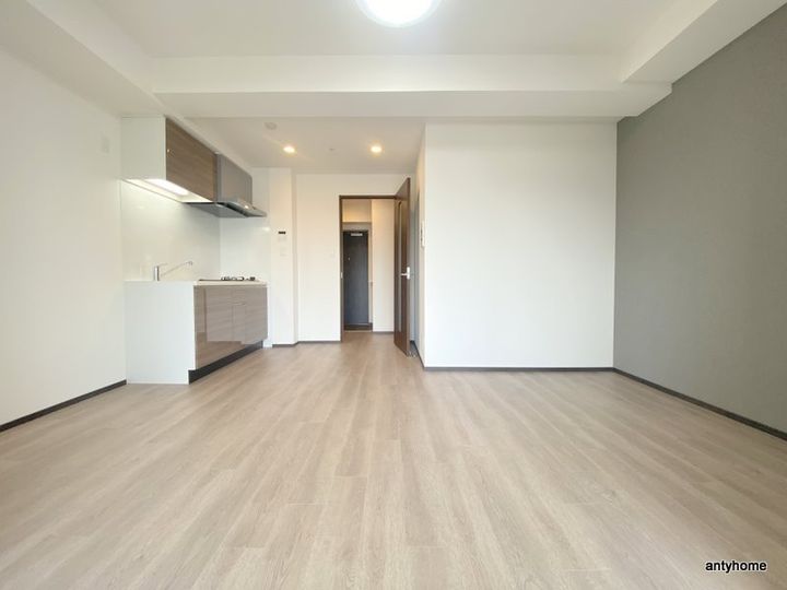 スプランディッドVIIの居間