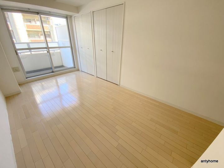 大阪府吹田市広芝町(マンション)の賃貸物件の居間